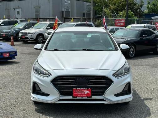 2018 Hyundai SONATA SE
