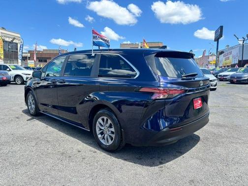 Blueprint 2021 Toyota Sienna LE
