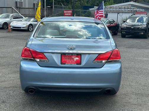 2012 Toyota Avalon Limited