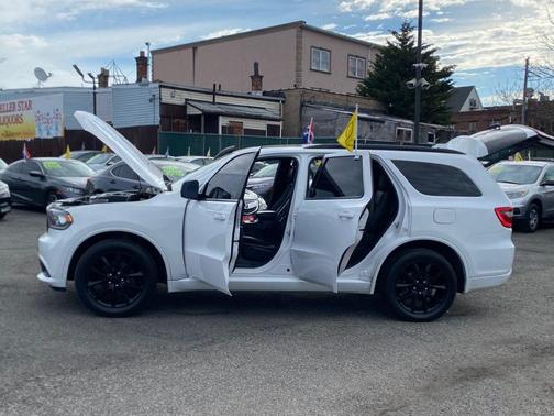 White Knuckle Clearcoat 2018 Dodge Durango GT