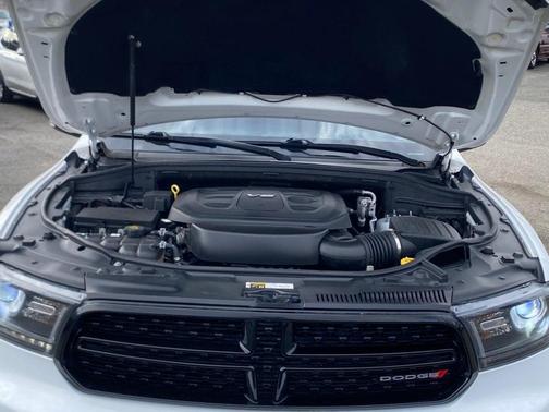 White Knuckle Clearcoat 2018 Dodge Durango GT