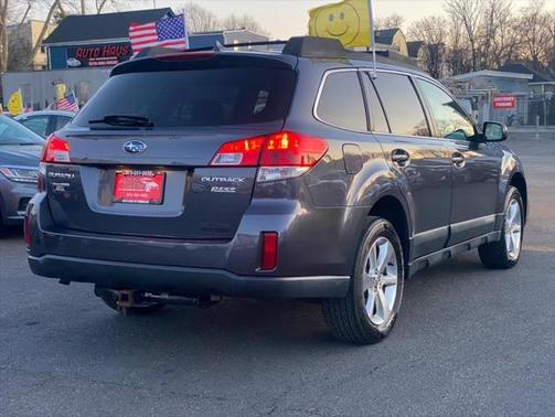 2014 Subaru Outback 2.5i Limited