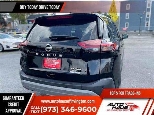 2021 Nissan Rogue SV