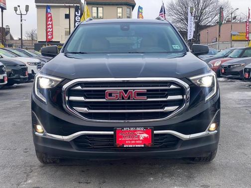 2021 GMC Terrain SLT