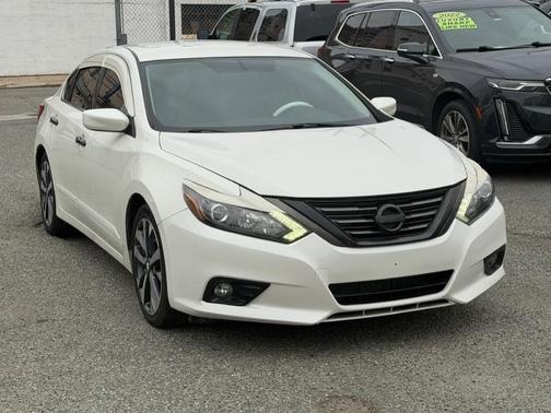 2016 Nissan Altima 3.5 SR