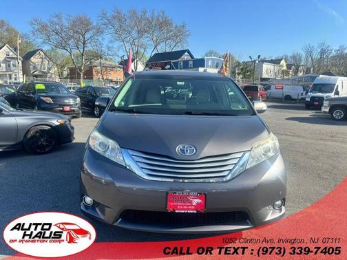 Predawn Gray Mica 2014 Toyota Sienna Limited