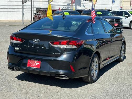2018 Hyundai SONATA Sport+
