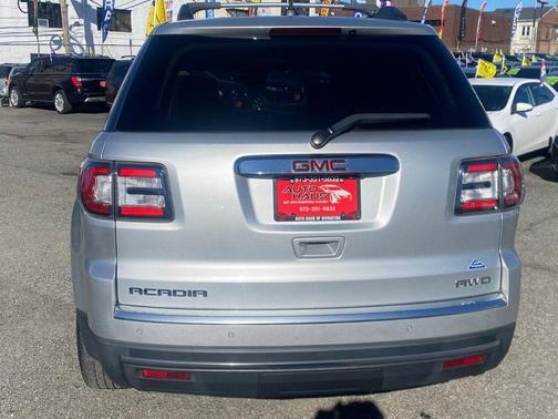 2016 GMC Acadia SLT-1