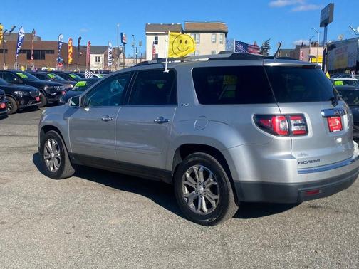 2016 GMC Acadia SLT-1
