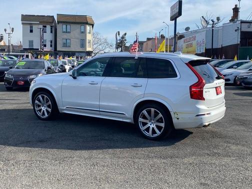 2019 Volvo XC90 T6 Inscription