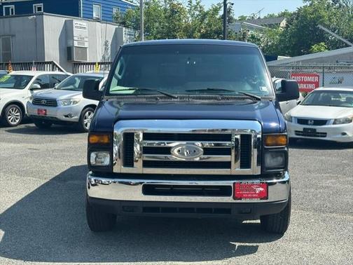 2012 Ford E350 Super Duty XL