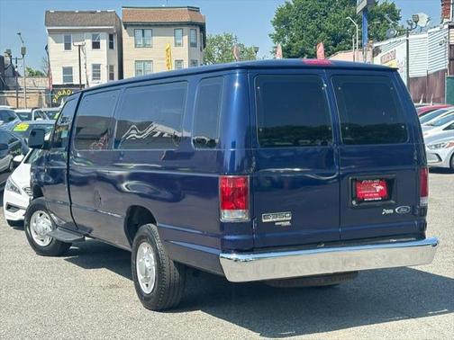 2012 Ford E350 Super Duty XL