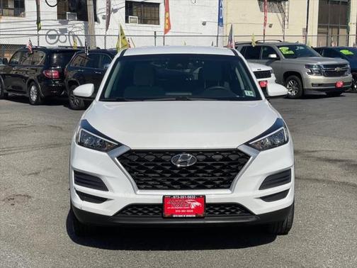 2021 Hyundai TUCSON SE