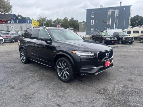 Onyx Black Metallic 2019 Volvo XC90 T6 Momentum