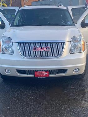 2013 GMC Yukon XL Denali