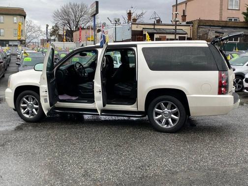 2013 GMC Yukon XL Denali