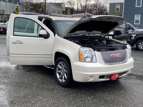 2013 GMC Yukon XL Denali