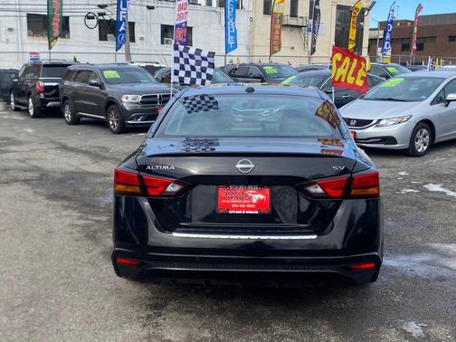 2023 Nissan Altima 2.5 SV