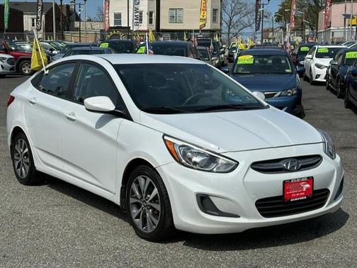 2017 Hyundai Accent Value Edition
