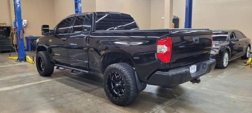 2015 Toyota Tundra SR5