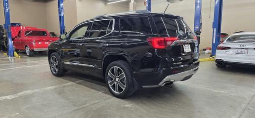 Black 2018 GMC Acadia Denali