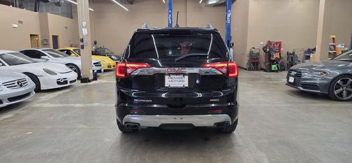 Black 2018 GMC Acadia Denali