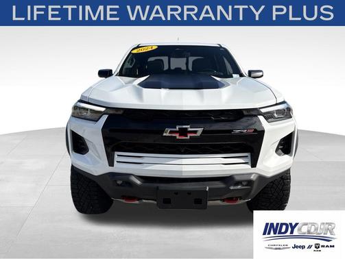 Summit White 2024 Chevrolet Colorado ZR2