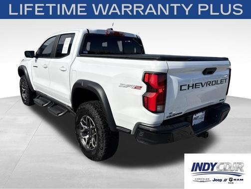 Summit White 2024 Chevrolet Colorado ZR2