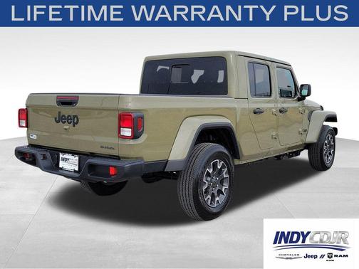41 2026 Jeep Gladiator Sahara 4x4