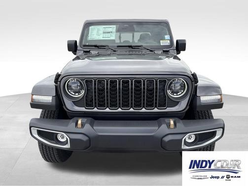 Granite Crystal Metallic Clearcoat 2026 Jeep Gladiator 85th Anniversary Edition 4x4