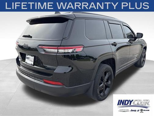 Diamond Black Crystal Pearlcoat 2023 Jeep Grand Cherokee L Limited