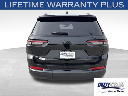Diamond Black Crystal Pearlcoat 2023 Jeep Grand Cherokee L Limited