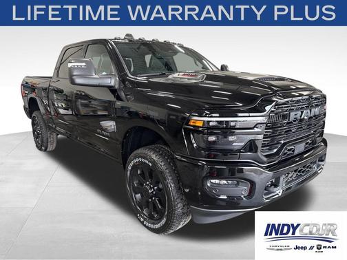 Diamond Black Crystal Pearlcoat 2026 RAM 2500 Laramie Crew Cab 4x4 6'4' Box