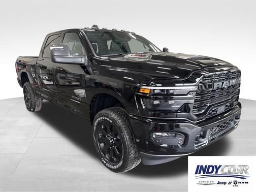 Diamond Black Crystal Pearlcoat 2026 RAM 2500 Laramie Crew Cab 4x4 6'4' Box