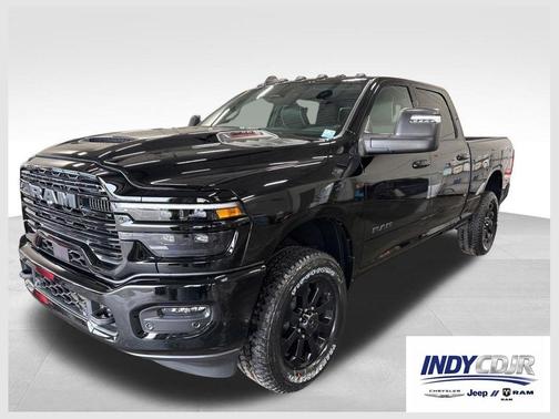 Diamond Black Crystal Pearlcoat 2026 RAM 2500 Laramie Crew Cab 4x4 6'4' Box