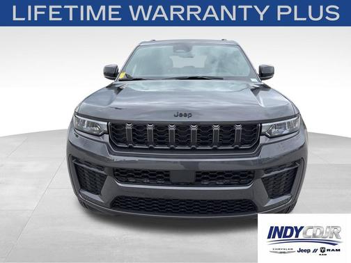 Baltic Gray Metallic Clearcoat 2026 Jeep Grand Cherokee Altitude
