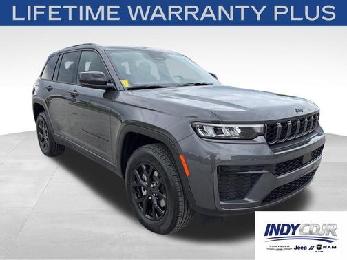 Baltic Gray Metallic Clearcoat 2026 Jeep Grand Cherokee Altitude