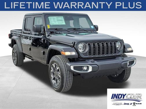 Black Clearcoat 2026 Jeep Gladiator Sahara 4x4