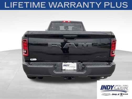 Diamond Black Crystal Pearlcoat 2026 RAM 3500 Tradesman Crew Cab 4x4 8' Box