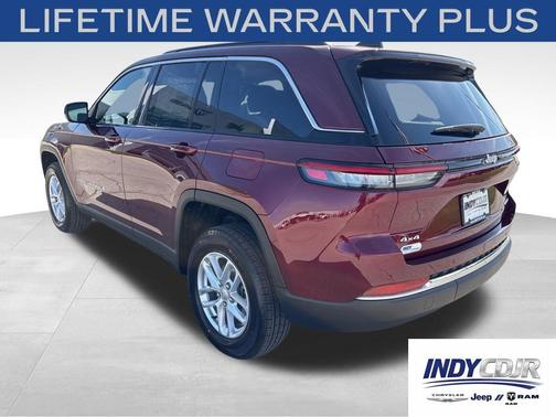 Velvet Red Pearlcoat 2026 Jeep Grand Cherokee Altitude