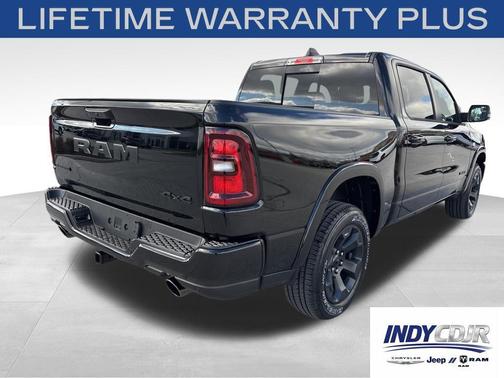 Diamond Black Crystal Pearlcoat 2026 RAM 1500 Big Horn/Lone Star