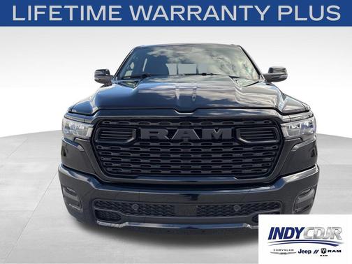 Diamond Black Crystal Pearlcoat 2026 RAM 1500 Big Horn/Lone Star