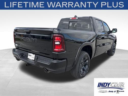 Diamond Black Crystal Pearlcoat 2026 RAM 1500 Big Horn/Lone Star