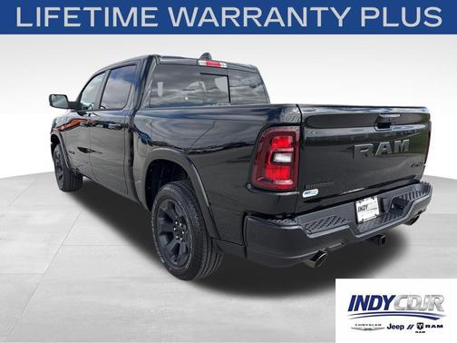 Diamond Black Crystal Pearlcoat 2026 RAM 1500 Big Horn/Lone Star