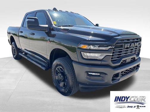 Diamond Black Crystal Pearlcoat 2026 RAM 2500 Tradesman Crew Cab 4x4 6'4' Box