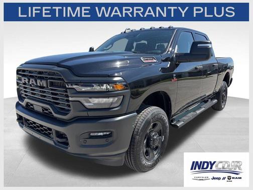 Diamond Black Crystal Pearlcoat 2026 RAM 2500 Tradesman Crew Cab 4x4 6'4' Box