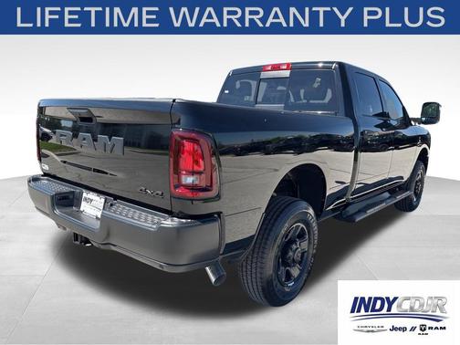 Diamond Black Crystal Pearlcoat 2026 RAM 2500 Tradesman Crew Cab 4x4 6'4' Box