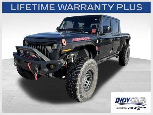 Black Clearcoat 2021 Jeep Gladiator Overland