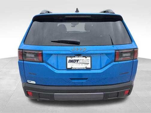 Hydro Blue Pearlcoat 2026 Jeep Cherokee Laredo 4x4