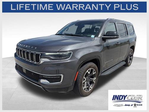 Baltic Gray Metallic Clearcoat 2023 Jeep Wagoneer Series III 4x4